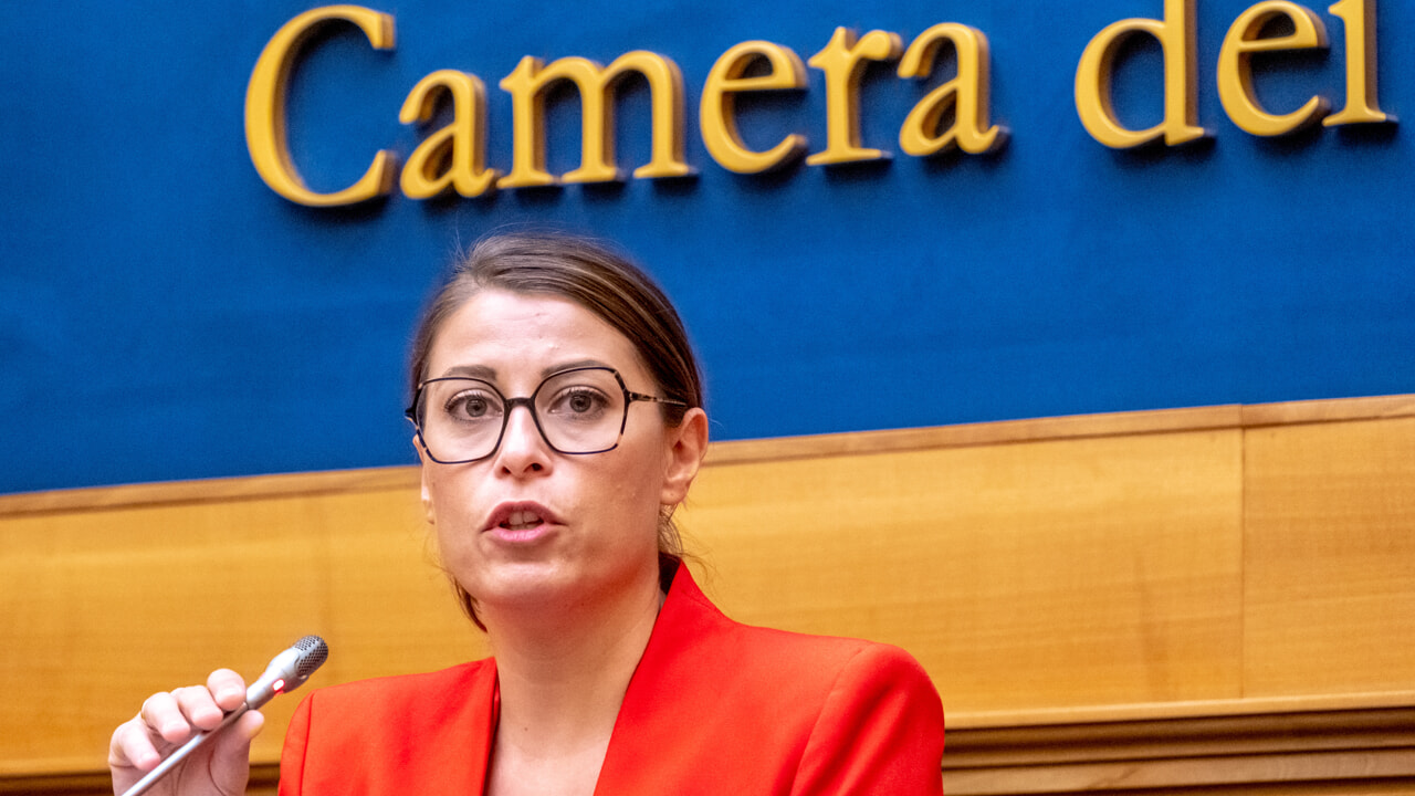 Interrogazione Piccolotti su AST-Governo